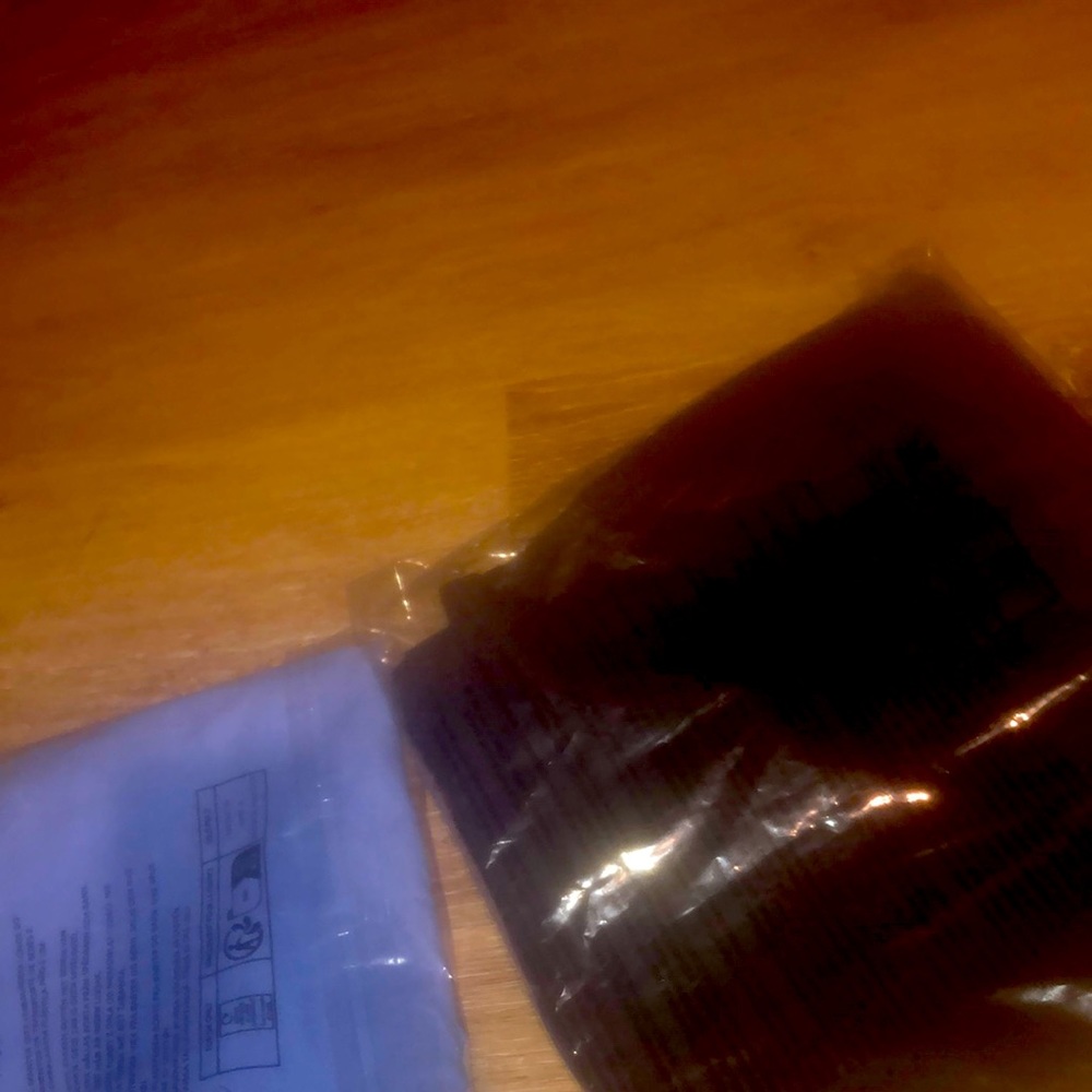Brand new size 38 shorts Amazon essential